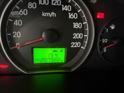 HYUNDAI H-1 Travel 2.5L *8-SITZER*KLIMA*170 PS*TÜV