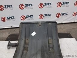 Iveco Occ spatbord rechts Iveco 41002409