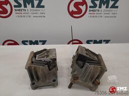 Mercedes Occ set motorsteunen Mercedes Actros 1831 A9412415