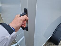 Saris GFK Koffer grau glatte Wände GO 306