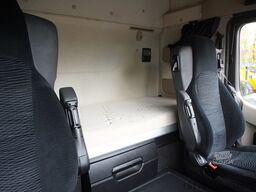 Mercedes-Benz Actros 2545 6×2 MP5 / FULL ADR / Curtain