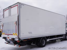 Renault D280 16T / Box truck 18 EPAL / Tail lift