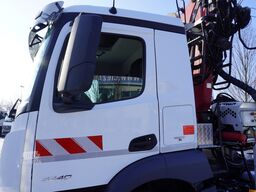 Mercedes-Benz Antos 3240 8×2 / Typhoon L170Z3 crane
