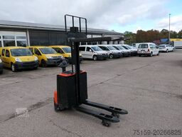 Stivuitor manual bt SWE 080L Batterie 16/2025
