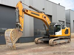 Liebherr R945 S-HD