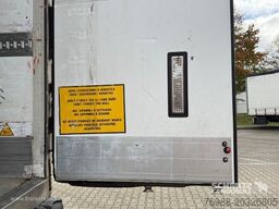 Schmitz Cargobull Tiefkühler Multitemp