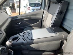 Renault Trafic Kastenwagen Komfort L1H1 3,0t dCi 150 PDC