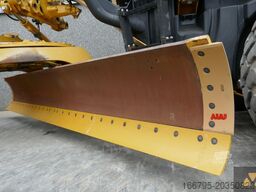 Caterpillar 140M2