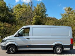 VW Crafter Kasten 35 mittellang FWD, teilverglast