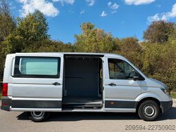 VW Crafter Kasten 35 mittellang FWD, teilverglast