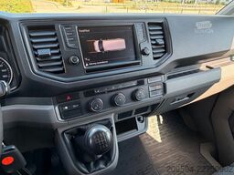 VW Crafter Kasten 35 mittellang FWD, teilverglast