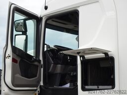 SCANIA R 450 XT / NAPĘD NA MOSTACH / 4X4 / 3582