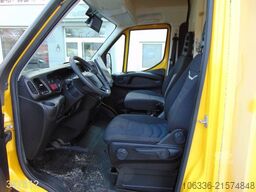 IVECO Daily 35S12 35-120 HiMatic Maxi Postkoffer Regal