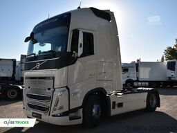 VOLVO FH 500 Globetrotter XL, Side Skirts