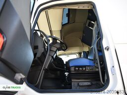 VOLVO FH 500 Globetrotter XL, Side Skirts