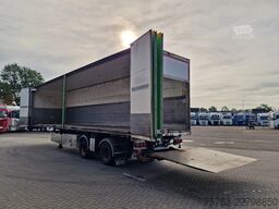 Ekeri 2 axle box with sidedoors - Zepro loadlift - St...