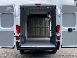 Peugeot Boxer Kasten 435 L4H2  180 AUT/NAvi/PDC