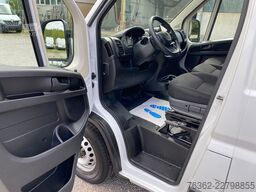 Peugeot Boxer Kasten 435 L4H2  180 AUT/NAvi/PDC