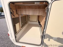 EURAMOBIL Profila T 720 QB *Queensbett-Automatik*