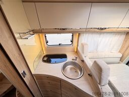 EURAMOBIL Profila T 720 QB *Queensbett-Automatik*