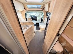 EURAMOBIL Profila T 720 QB *Queensbett-Automatik*