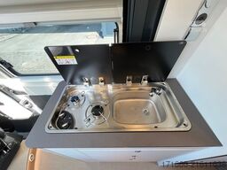 BÜRSTNER Eliseo C 602