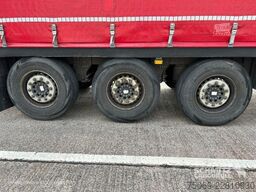 Schmitz Cargobull Curtainsider Standard