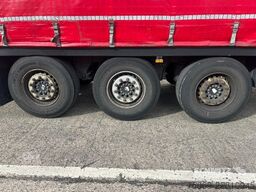 Schmitz Cargobull Curtainsider Standard