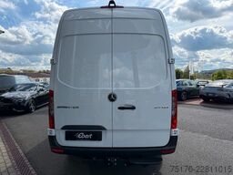 Mercedes-Benz Sprinter 317 CDI 9G 3665 AHK3,5to Schwingsitz