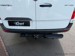 Mercedes-Benz Sprinter 317 CDI 9G 3665 AHK3,5to Schwingsitz