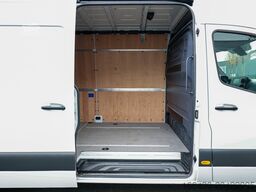 Mercedes-Benz Sprinter 317 CDI Kasten L3H2 Holz Navi Kamera