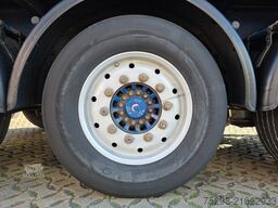 SCHMITZ CARGOBULL SKO 24/L FP25 / Faltwand / Liftachse