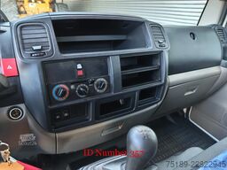Nissan Cabstar 35.13 NT400 Multitel MX 250