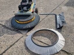 Westermann Radialbesen WR 870 mit Honda Motor