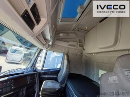 IVECO AS440S46T/FPLT mit Kipphydraulik