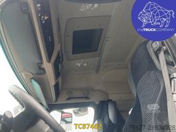 Mercedes-Benz Actros 1842