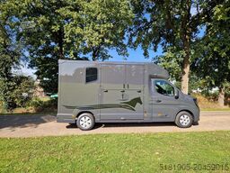 Renault Master Nieuw model MTM paardenwagen voor 2 paar...