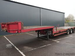 Nooteboom 3 axle semi low loader extendable