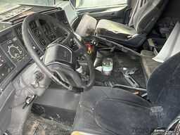 Scania 124 - 400 (PTO / MANUAL PUMP / POMPE MANUELLE /...