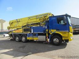 Mercedes-Benz AROCS 2640