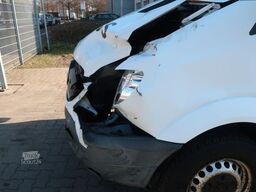 MERCEDES-BENZ Sprinter II Kasten 210 CDI / Nr. 174