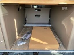 LMC INNOVAN 600 ,ASD, Aufstelldach,26 Modell,