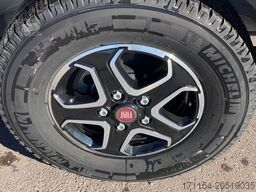 VANTOURER Van 600 L , mit Aufstelldach,Längsbetten,Automat