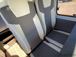 VANTOURER Van 600 L , mit Aufstelldach,Längsbetten,Automat