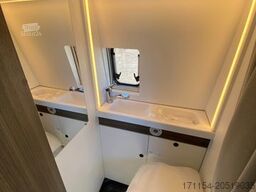 VANTOURER Van 600 L , mit Aufstelldach,Längsbetten,Automat