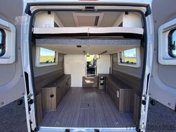 VANTOURER Van 600 L , mit Aufstelldach,Längsbetten,Automat