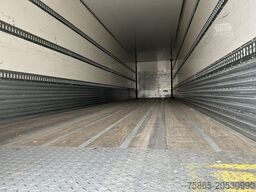 Fruehauf CNP 03 / Box / Laadklep / SAF Schijfrem