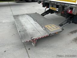 Fruehauf CNP 03 / Box / Laadklep / SAF Schijfrem