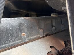 Renault KERAX 420 (4X4 / CAMION D'ESPAGNE / LAMES / GRA...