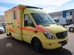 MERCEDES-BENZ Sprinter 519 CDI RTW / 1. Hand /SHZ / Fzg Nr:A16
